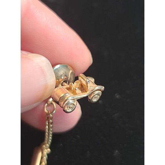Vintage Sarah Coventry goldtone dune buggy Car Convertible Tie Pin Marked - Picture 2 of 6
